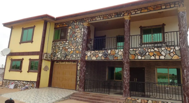 Nordik Palace Bed & Breakfast, Reserva ahora Hotel Mlichakpo Gran Acra