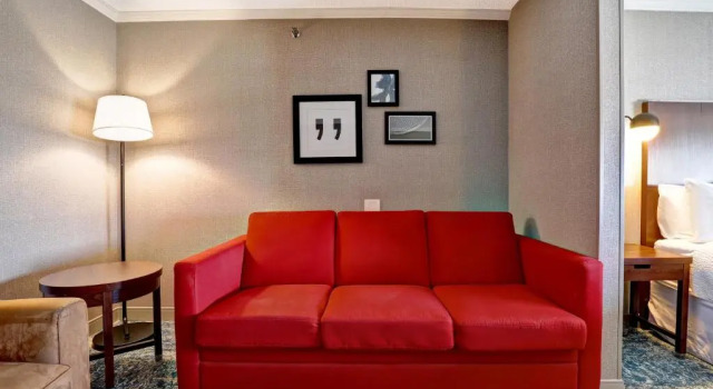Двухместный номер Deluxe Отель Four Points by Sheraton Toronto Mississauga