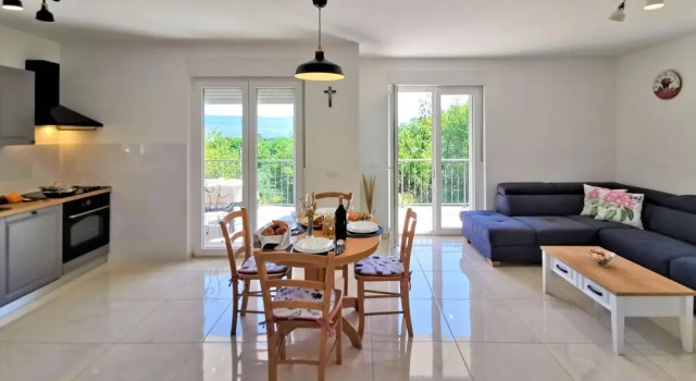 Nice Home in Risika With 2 Bedrooms and Wifi, Prenota Hotel Hotel a Isole Quarnerine con parcheggio, Parcheggio