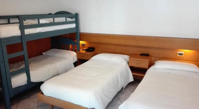 Четырёхместный номер Standard Albergo Ristorante Da Neni