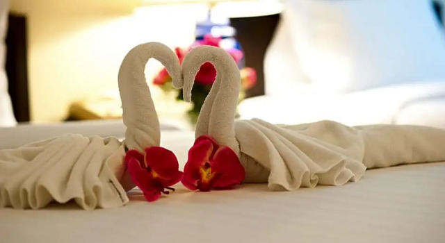 Номер Deluxe Grand Plaza Hotel