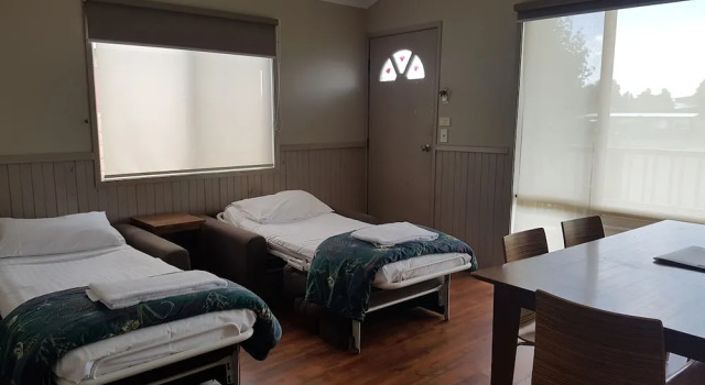 Шестиместная вилла Canberra Carotel Motel