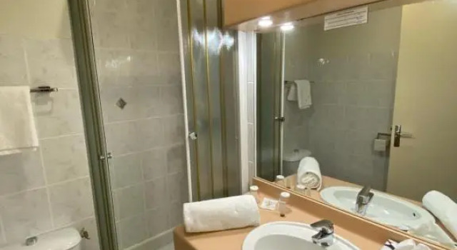 Номер Standard Hôtel du Parc