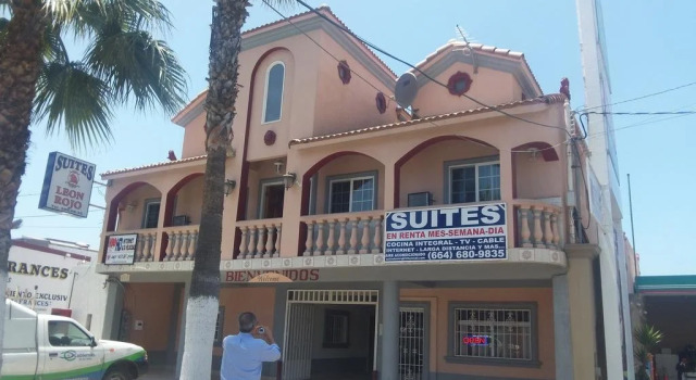 Suites Leon Rojo