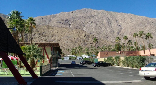 Desert Lodge