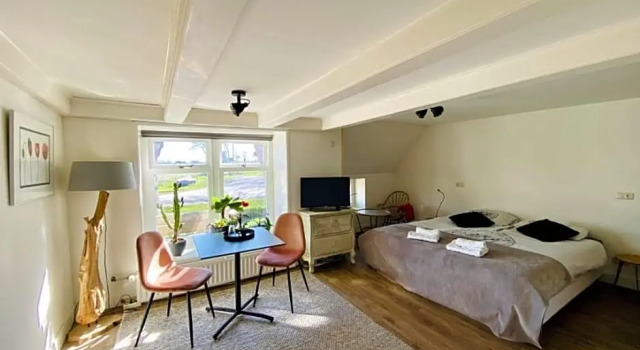 B&B Lauwersstate, Book Bed and Breakfast Moddergat Frisland