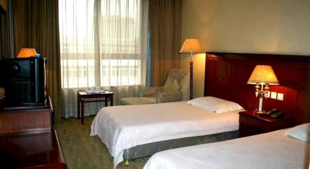 Henan Textile Hotel, Book Hotel Zhongyuan District 