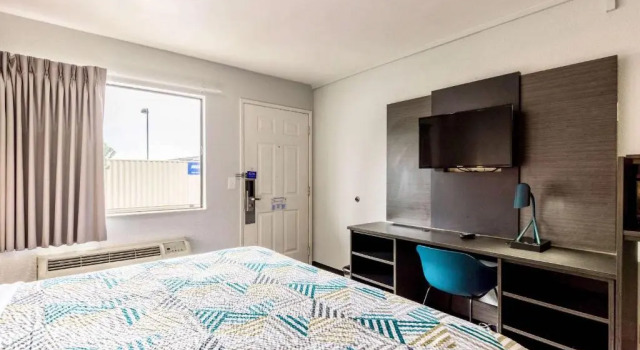 Номер Standard Motel 6 Carlsbad, CA - Near Legoland