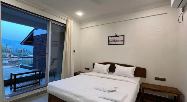 Номер Deluxe Coastal Bay Beach Resort