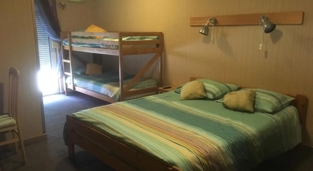 Hotel and Chaletpark Fauwater, Rezerwuj Chalet Hotele w Bruksela z parkingiem, Parking