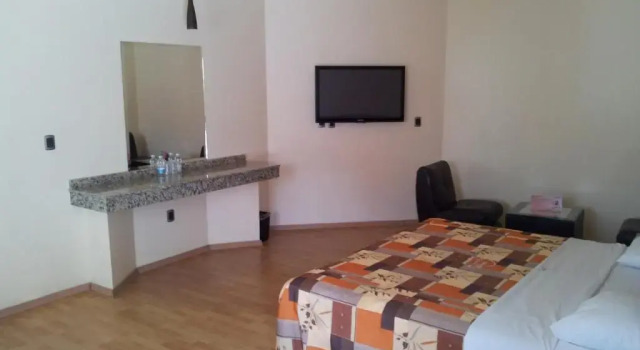 Motel Paraiso Suites