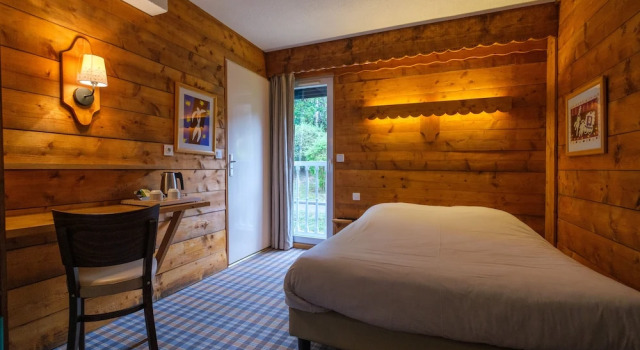 Номер Classic CitHotel Le Montreal