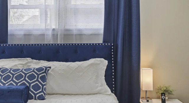 Charming Retreat In The Heart Of Des Plaines 3 Bedroom Residence by RedAwning, Забронировать Отель Отели Иллинойс 3 звезды, 3*