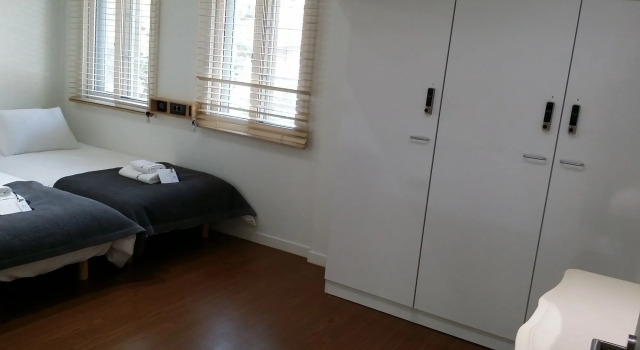 YE'4 Guesthouse