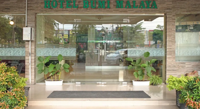 OYO 1009 Hotel Bumi Malaya, Rezerwuj Hotel Medan Sumatra
