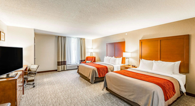 Четырёхместный номер Standard Comfort Inn Altoona-Des Moines