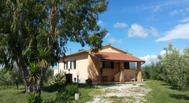 Вилла с 3 комнатами Agriturismo Podere La Cascata