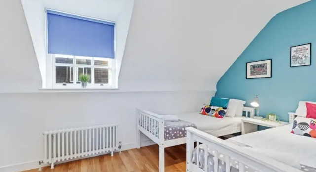 Majestic Mews Apartment Super Central Sleeps 2 to 8 Guests Free Wifi, Забронировать Апартаменты/квартира Апартаменты Исторического графства Суссекса, Апартаменты/квартира