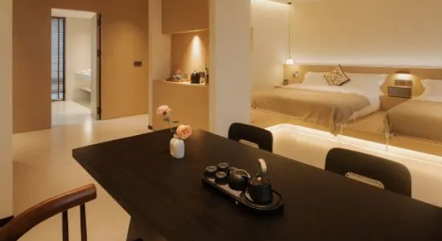 Forest Valley Mountain B&B (Wanfeng Forest Scenic Area), Prenota Bed & breakfast Hotel a Qianxinan con parcheggio, Parcheggio