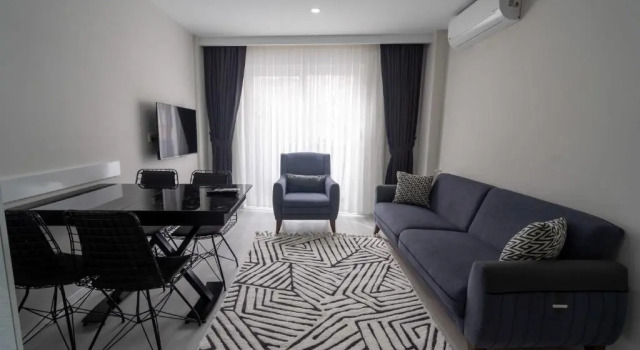 Apartment With Balcony Close to Beach in Muratpasa