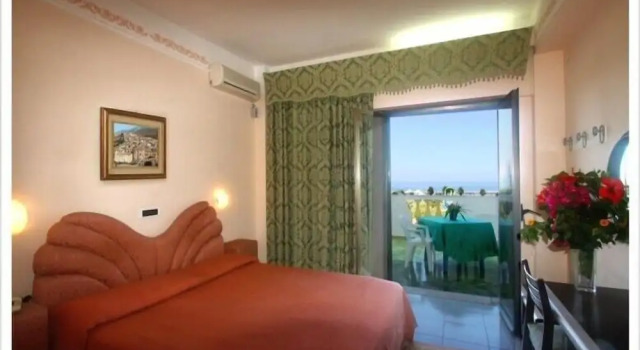 Двухместный номер Standard с балконом Hotel Parco dei Principi