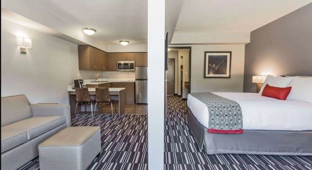 Microtel Inn & Suites by Wyndham Fort Saint John, Забронировать Отель Отели Британской Колумбии 3 звезды, 3*