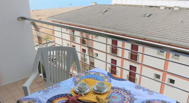 Beach Front Apartment With sea View