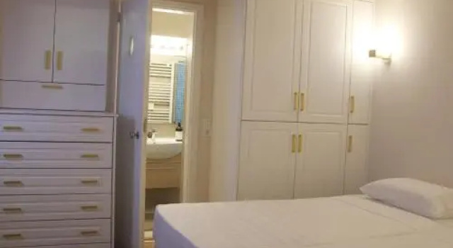 6 Tholou - the Acropolis Residence, Забронировать Отель Афины Острова Саронического залива - Аттика, рядом с Холм Филопаппос