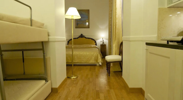 Четырёхместный семейный номер Standard INTERNO ROMA