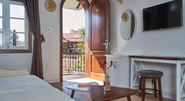Студия Superior Little Colmar - Homestay & Pottery Studio