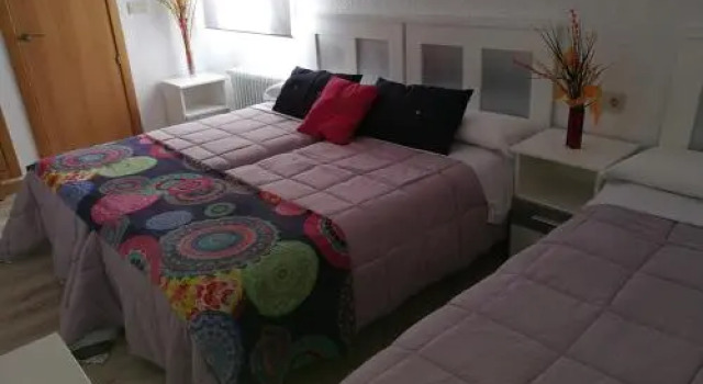 Hostal Los Gabrieles, Забронировать Отель Альбасете Albacete Province