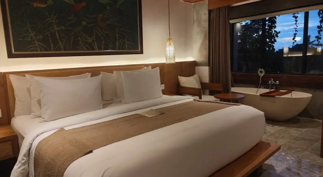Двухместный номер Standard с балконом Purana Suite Ubud