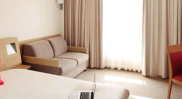 Двухместный номер Superior Novotel Perpignan Nord Rivesaltes