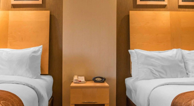 Четырёхместный люкс Comfort Suites Monroeville - Pittsburgh East