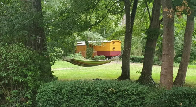 Номер Standard Chambres dhôtes et Roulotte Au Bonheur Du Parc