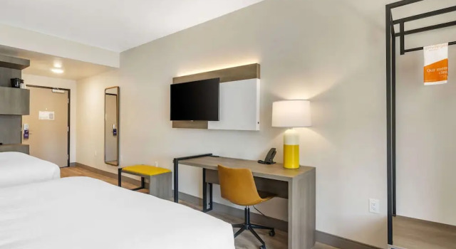Четырёхместный номер Standard Comfort Inn & Suites New Port Richey Downtown District