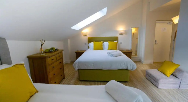 Largigi Rooms centre of Lyme Regis Close to the Beach and Town Centre, Забронировать Отель Лайм-Риджис Jurassic Coast