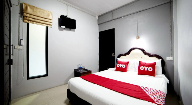 Номер Superior OYO 465 Krung Kao Traveller Lodge