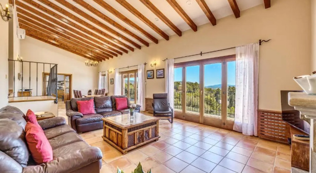 Villa Liman, Book Villa  