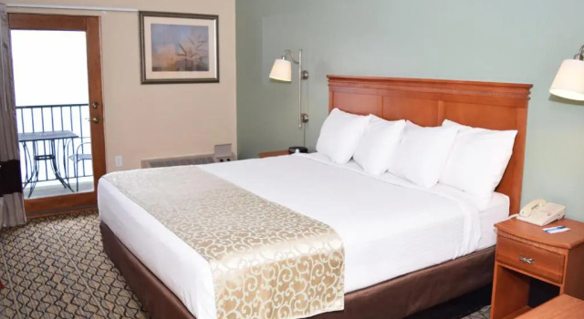 Двухместный номер Standard Beachfront Hotel Houghton Lake