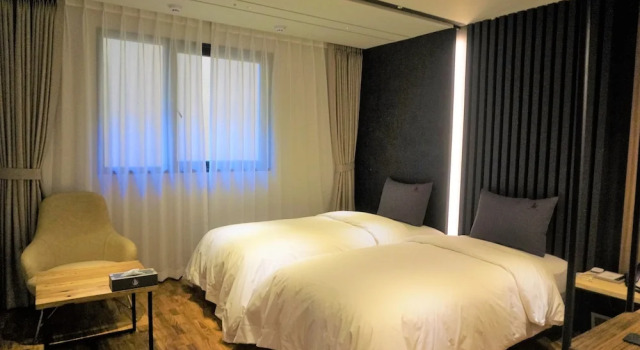 Yeoubi Hotel