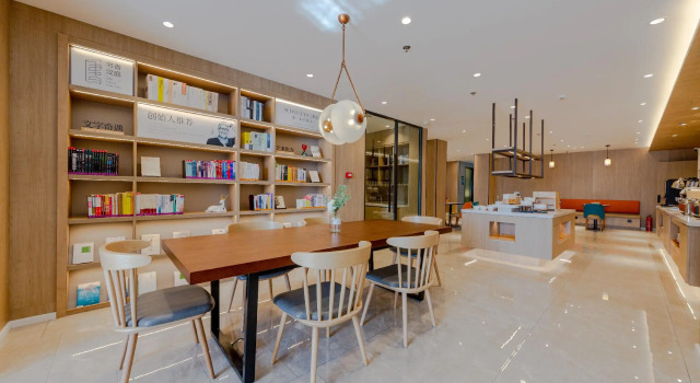 Hanting Premium Hotel Ankang Middle Xingan Road, Boek Hotel Hotels in Shaanxi met parkeren, Parkeren