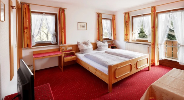 Двухместный номер Comfort с балконом House of Happiness by apartmentglück