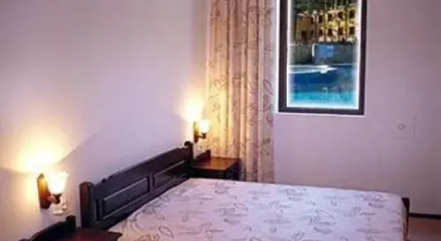 Chiflika Hotel, Buchen Sie Hotel Chiflik 