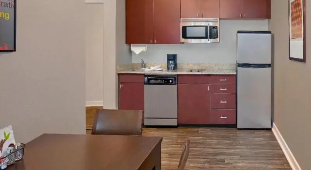 Четырёхместный люкс TownePlace Suites by Marriott Albany Downtown/Medical Center