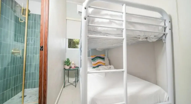 Номер Classic Room 8: Budget Bunk Room w/ Free Parking | Santurce