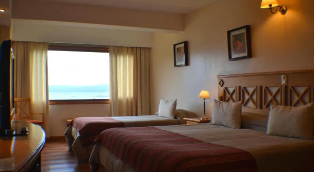 Трёхместный номер Standard Altos Ushuaia Hotel & Resto