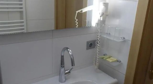 Трёхместный номер Standard Adlerhof