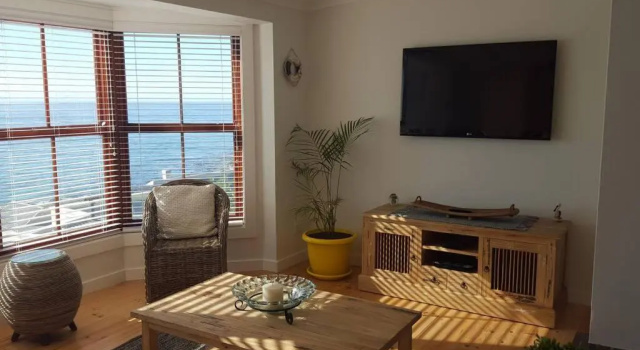 18 Steps - Seaside Cottage with breathtaking views, Забронировать Дом для отпуска Коттеджи Cape Peninsula, Коттедж