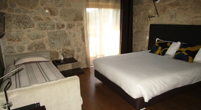 Двухместный номер Superior с балконом Quinta do Medronheiro Hotel Rural
